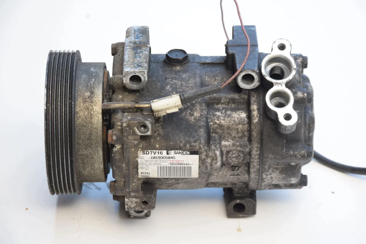 Compresseur de climatisation Sanden Dacia Duster Logan Sandero 8200866440