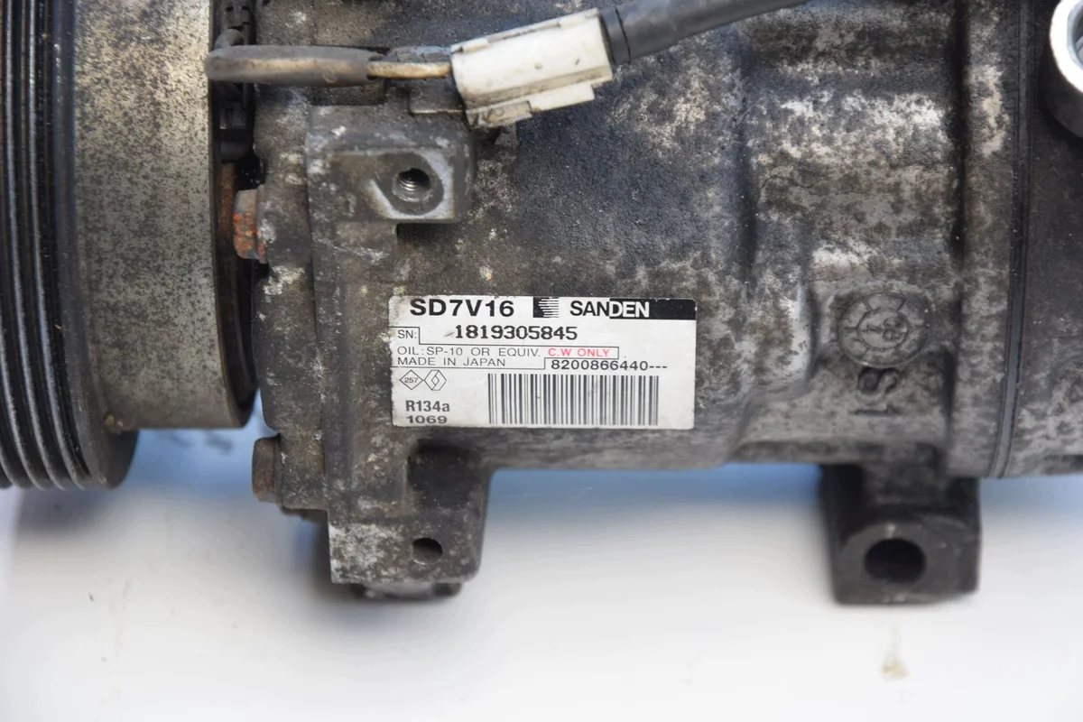 AC Compressor Dacia Duster Logan Sandero 1.6 1.5dCi 8200866440