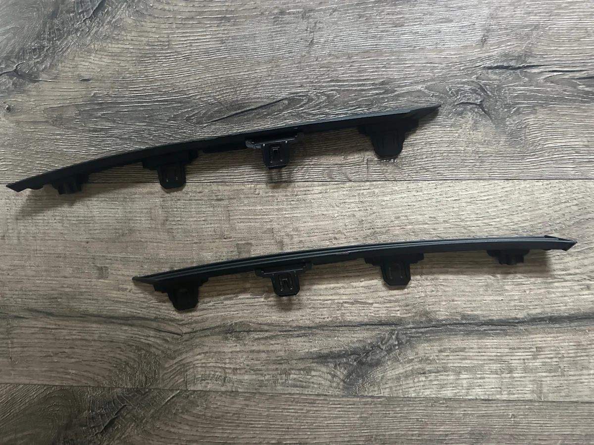 Toyota RAV4 Moulure Pare-chocs Droite 53123-42020
