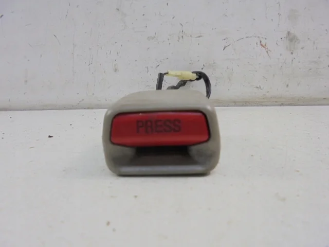 Attache ceinture avant gauche Suzuki Vitara 060731BG