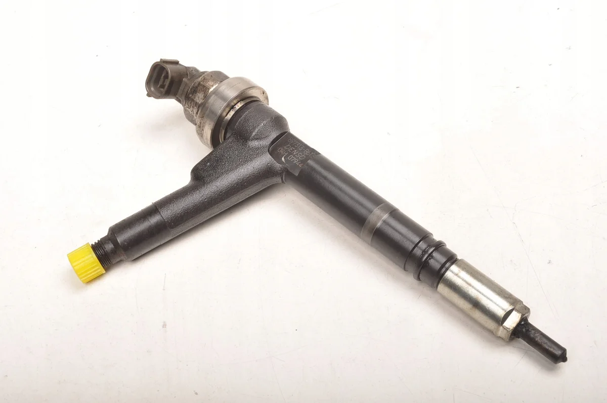 Injecteur Opel Meriva A Astra H 1.7 CDTI 897313-8613