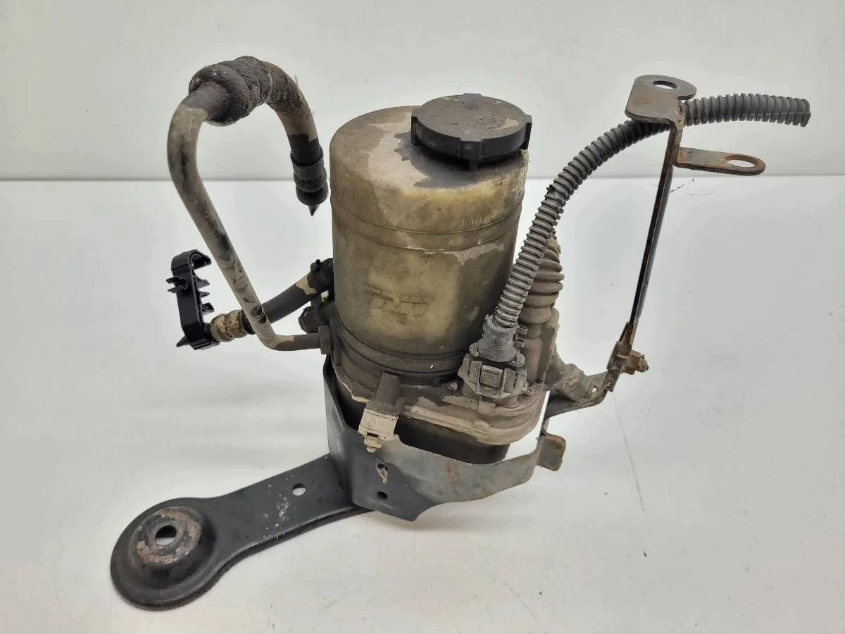 Pompa Servosterzo TRW 24444335 Opel Signum Vectra C