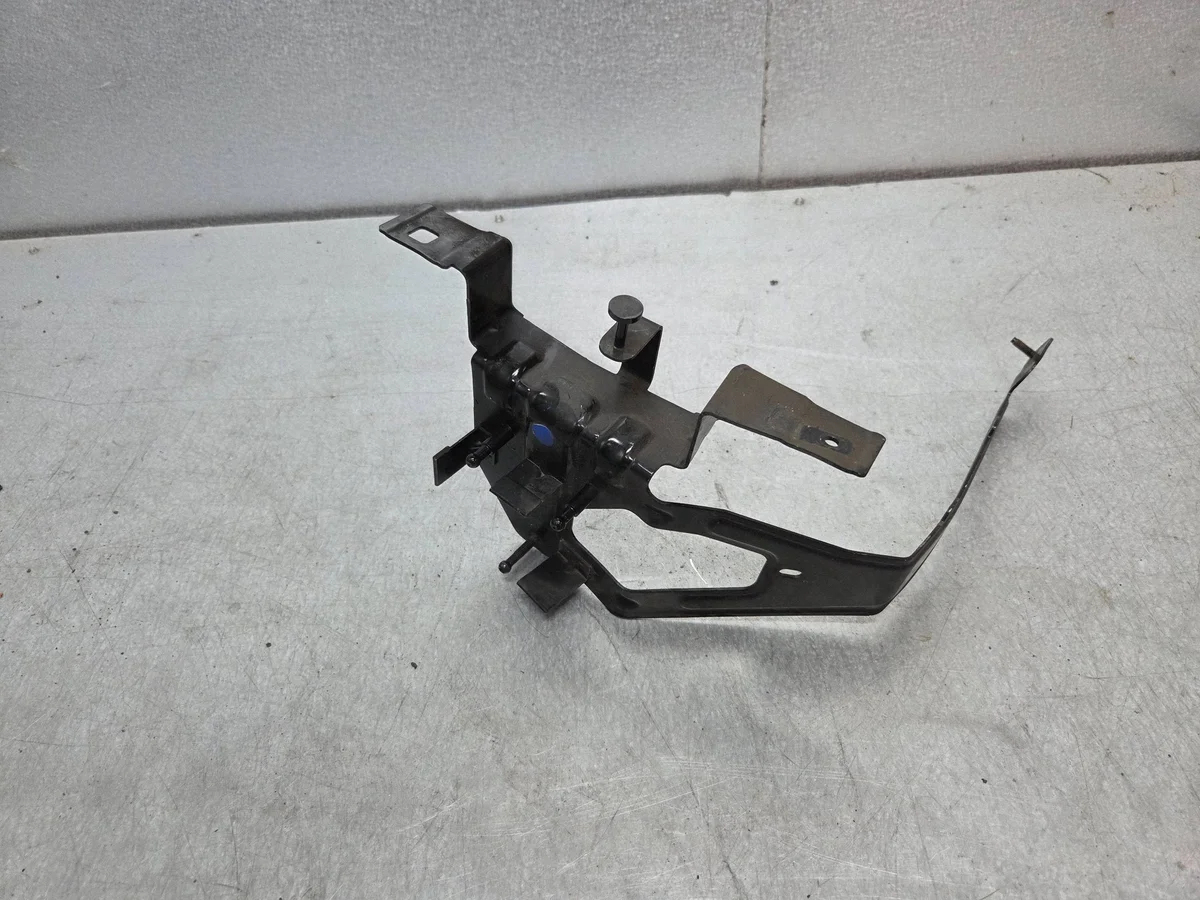 Suporte Radar Ford S-MAX LM2T14C022AB