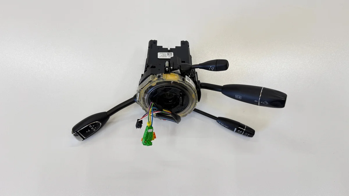 Sensor Ángulo Giro Mercedes W216 W221 A2219001902