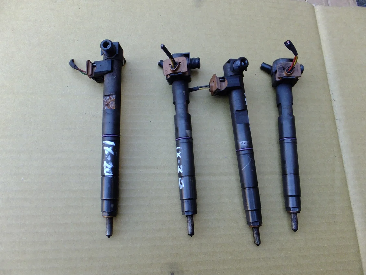 Injecteur Hyundai ix20 1.4 CRDi 33800-2A780