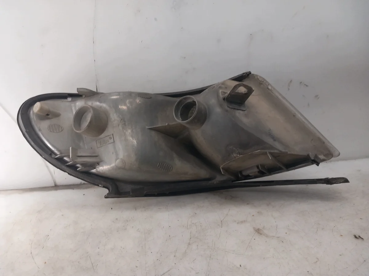 Feu clignotant avant gauche Saab 9-3 013029 thumbnail 4