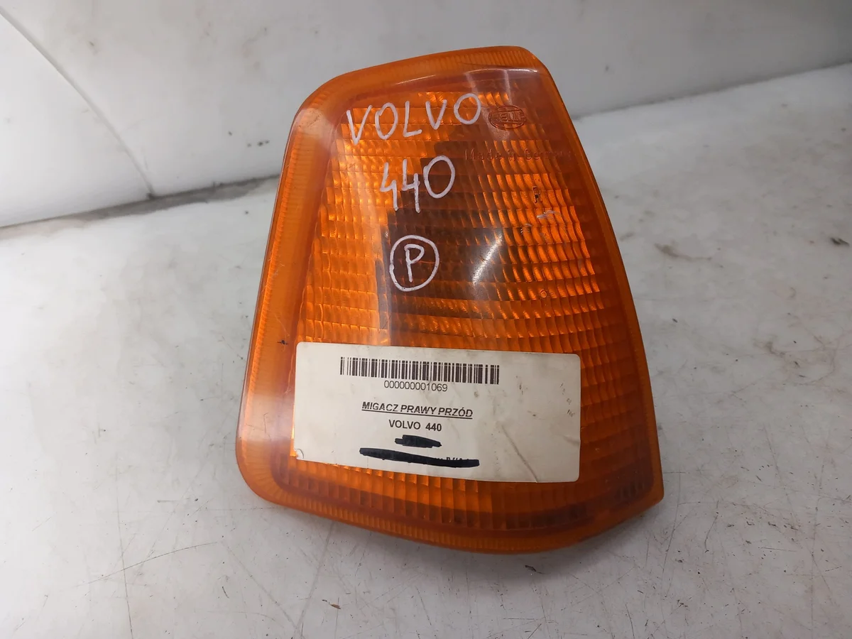 Blinker Volvo 440 Rechts Vorne 464061