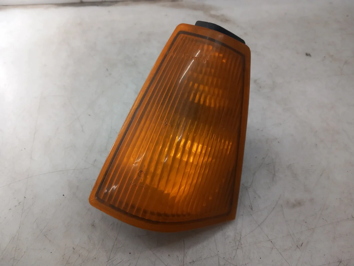Volvo 360 Blinker vorne rechts 42636R6