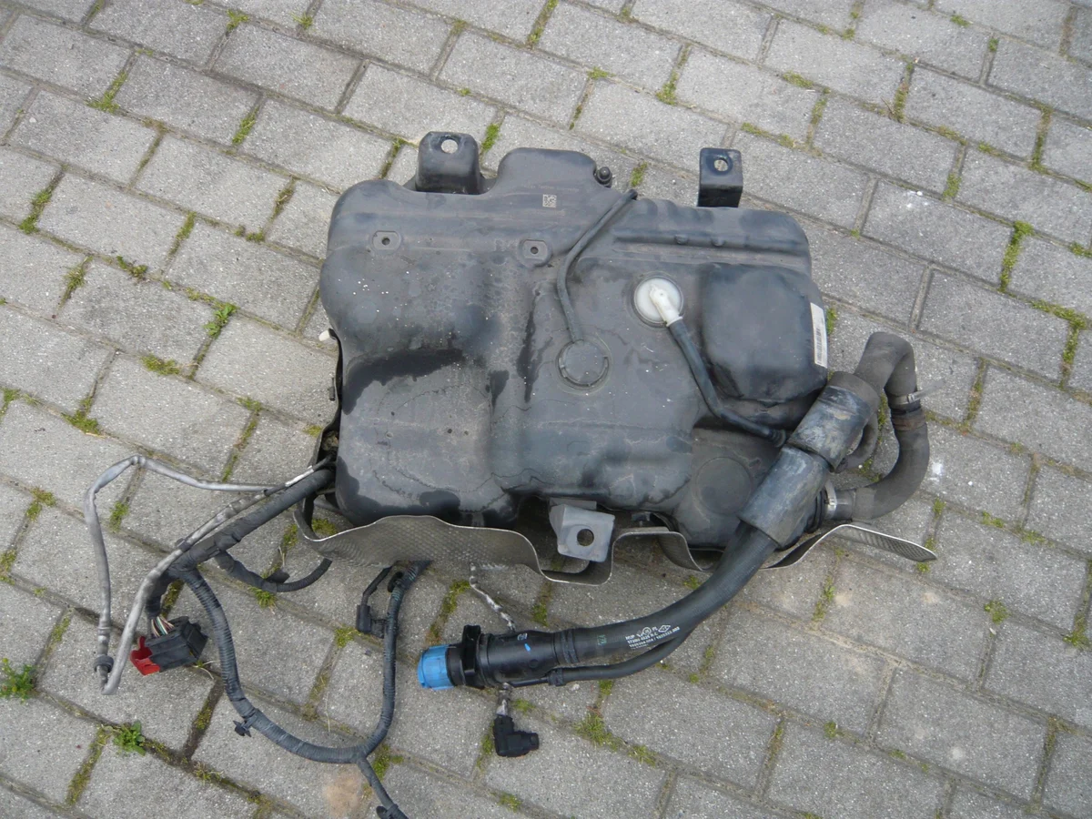 Renault Master/Movano III AdBlue-tank 172A21178R
