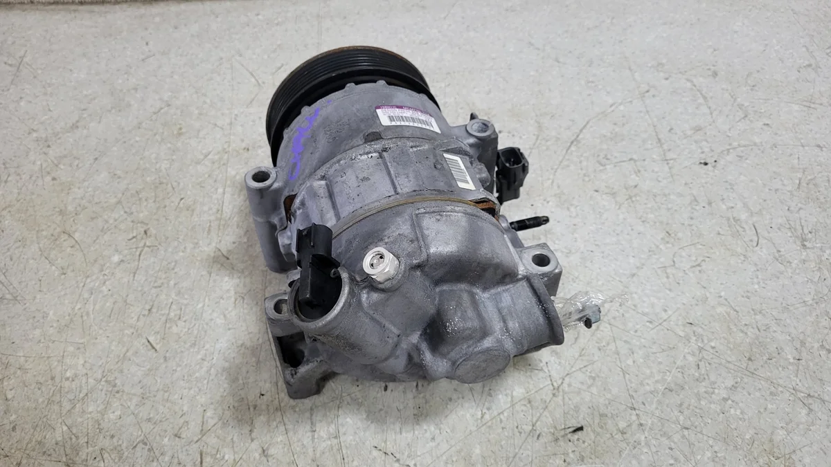 Compressore Climatizzatore Dodge Challenger P68160395AE