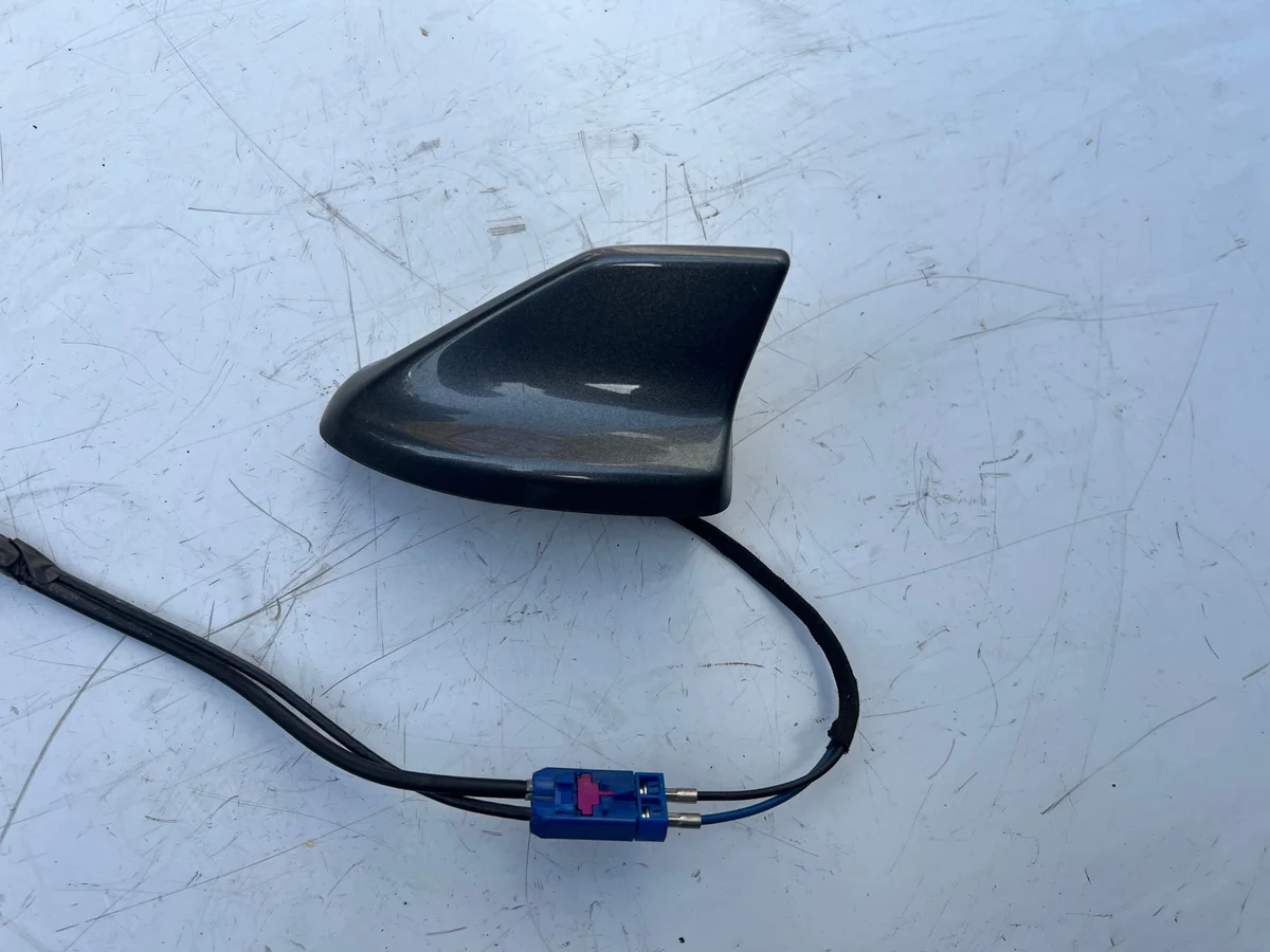 Antenni Ford Focus Mk4 GPS HS7T-19K351-BB