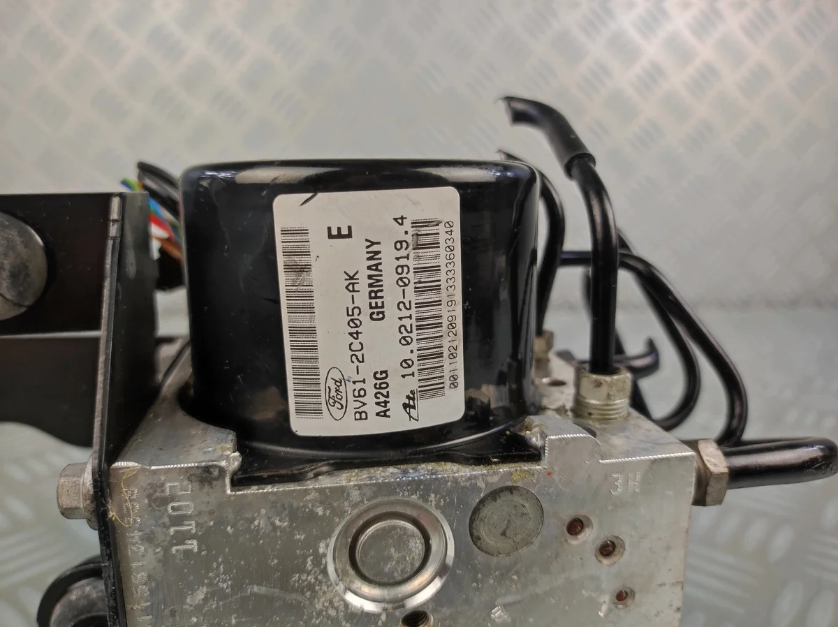 Pompe frein ABS Ford Focus Mk3 C-Max Mk2 BV61-2C405-AK image 4