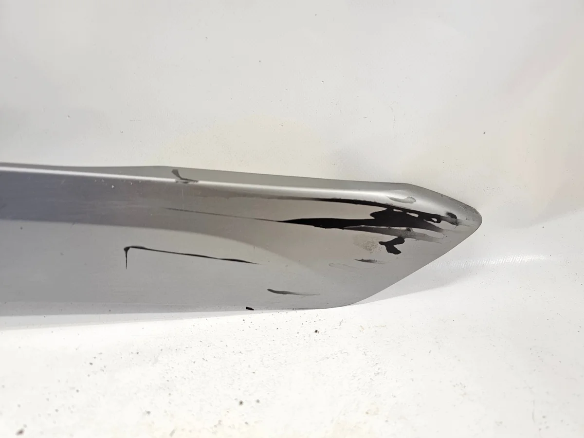Moldura Parachoques Peugeot 2008 II 9825952480 Trasera thumbnail 6