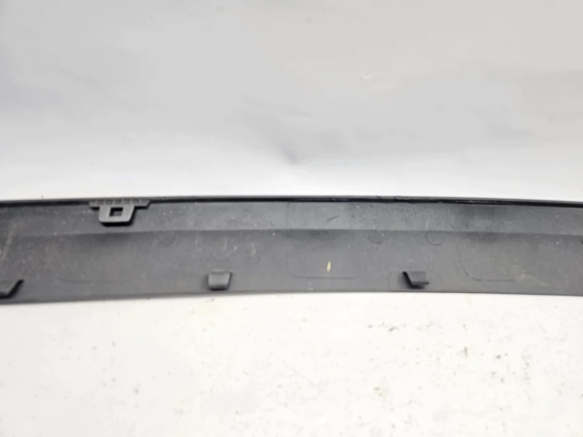 Moldura Parachoques Peugeot 2008 II 9825952480 Trasera thumbnail 10
