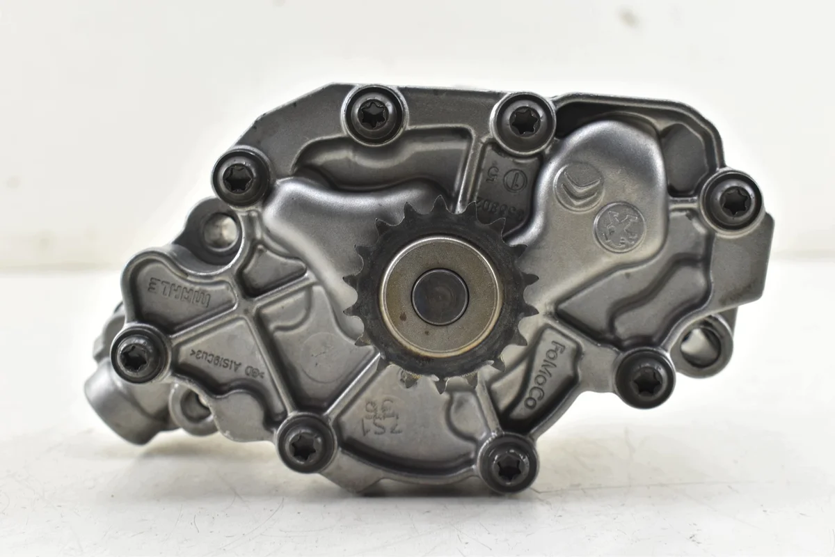 Bomba de Aceite Citroen C4 II Peugeot 3008 2.0 HDI 9807727980