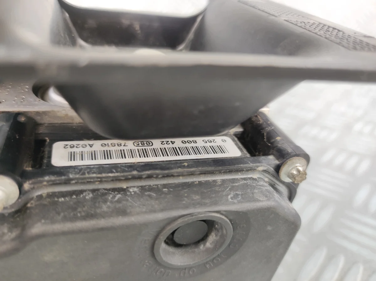 Opel Corsa D ABS Control Unit 0265800422 image 8