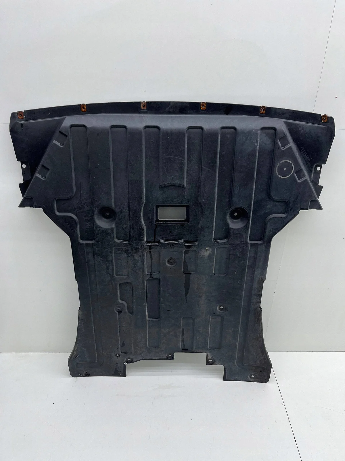 Suojus moottorin alle BMW X3 F25 7378820