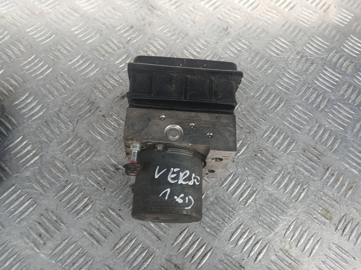 ABS-pumppu Toyota Verso 1.6 D 0265952184 2009- image 3