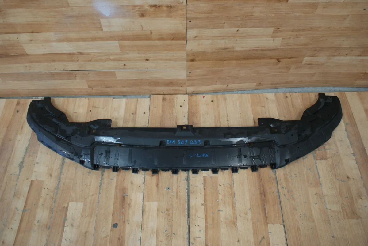 Friso para-choques Audi Q2