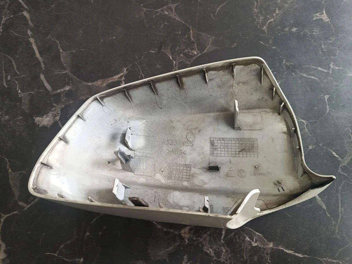 Peilin kotelo BMW F10 F11 F01 F02 OE