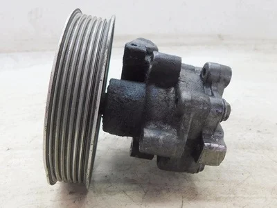 Audi A4 B6 servopump 8E0145133