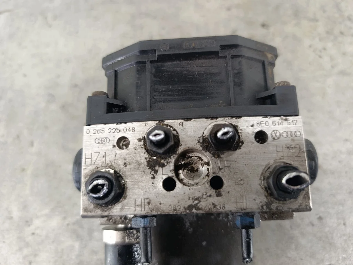 ABS-pumppu Audi A4 B6 8E0614517 image 6