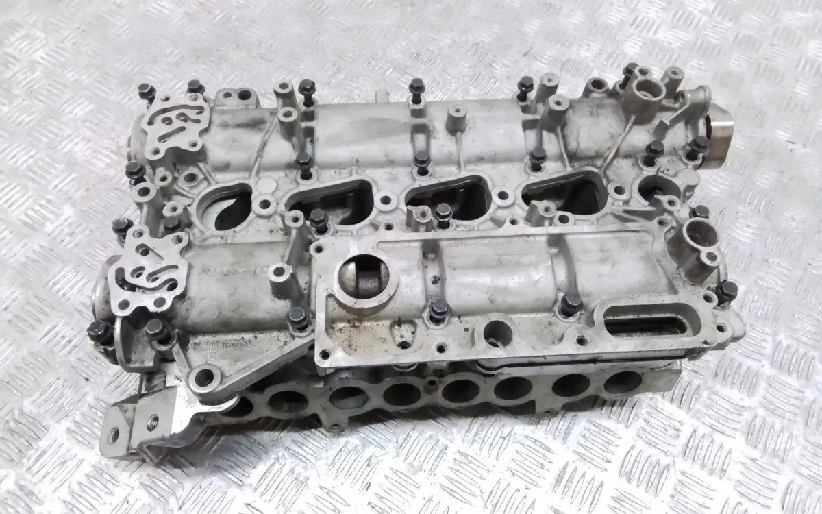 Culasse Volvo 31401057 S60 V60 XC60