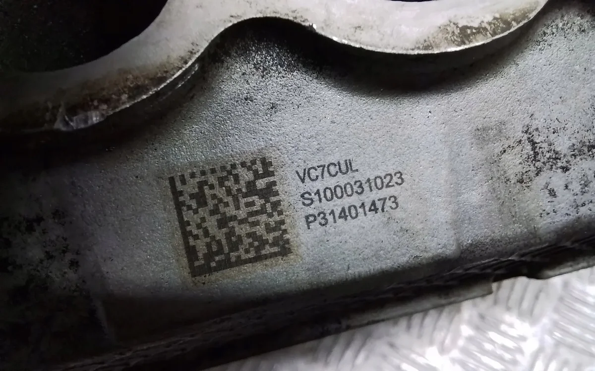 Culata Volvo 2.0 T5 31401057