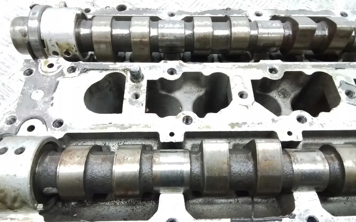 Sylinterinkansi Volvo 2.0 T5 31401057 image 8