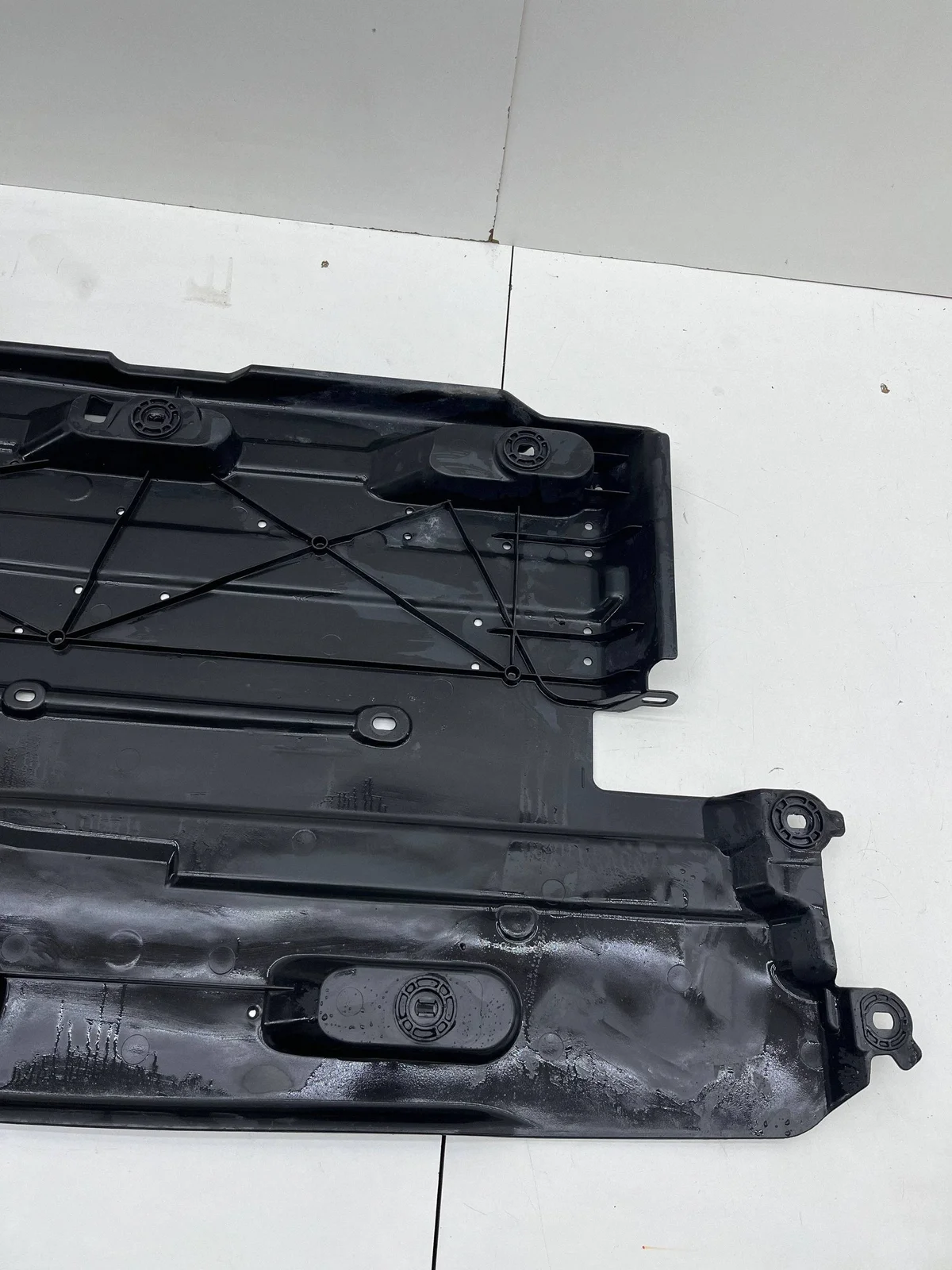 Abdeckung Unterboden links Opel Astra L 9832617680 image 4