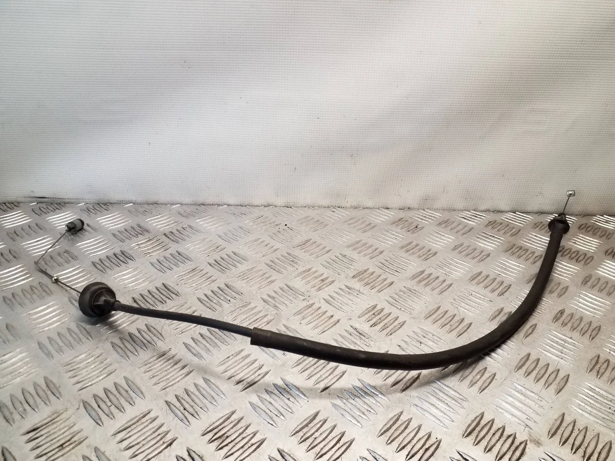 Gaskabel Jeep Cherokee KJ VAI65098