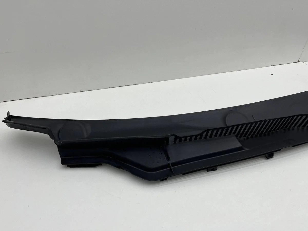 Cache sous pare-brise BMW Série 2 F46 7301015
