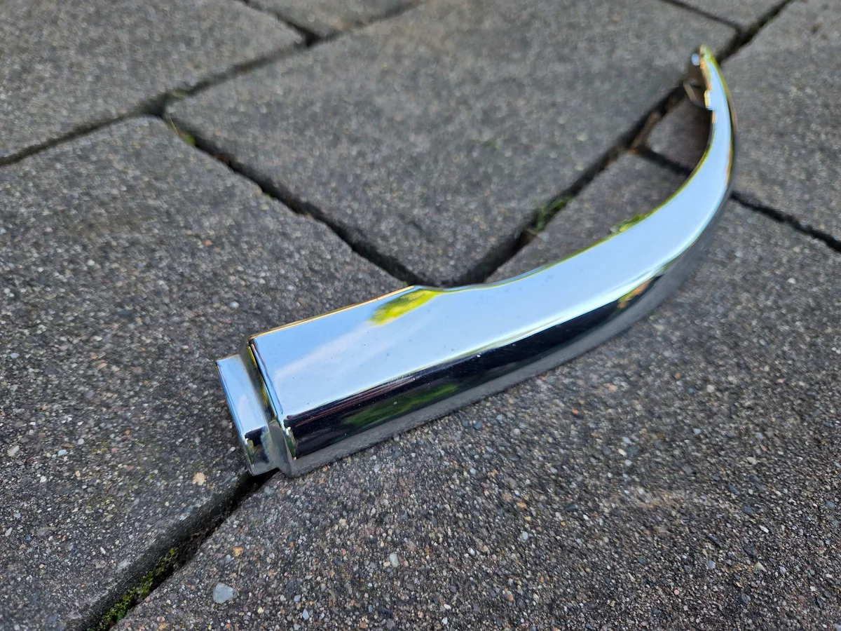 Baguette pare-chocs arrière droite Citroen C4 Grand Picasso 9660090977