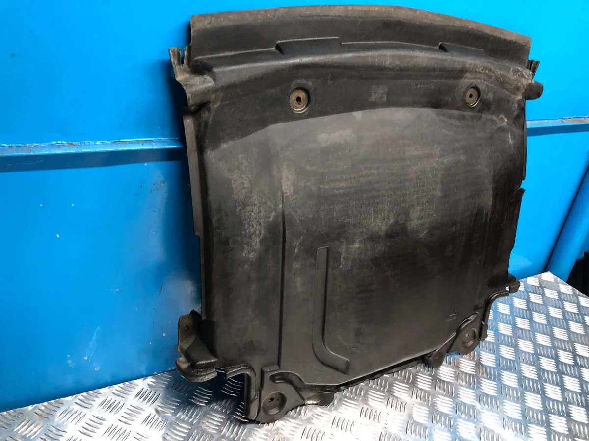 Engine Cover Mercedes-Benz 1245209523