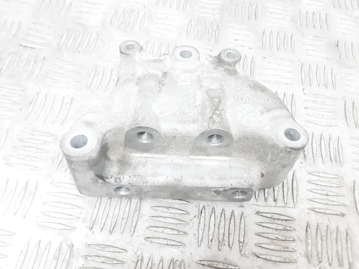 Chrysler Pacifica Engine Mount Right 04893414AD