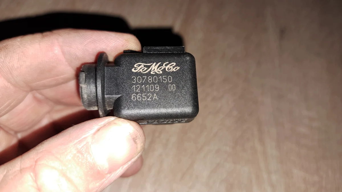 Capteur Température Air Volvo V50 S40 II C30 30780150
