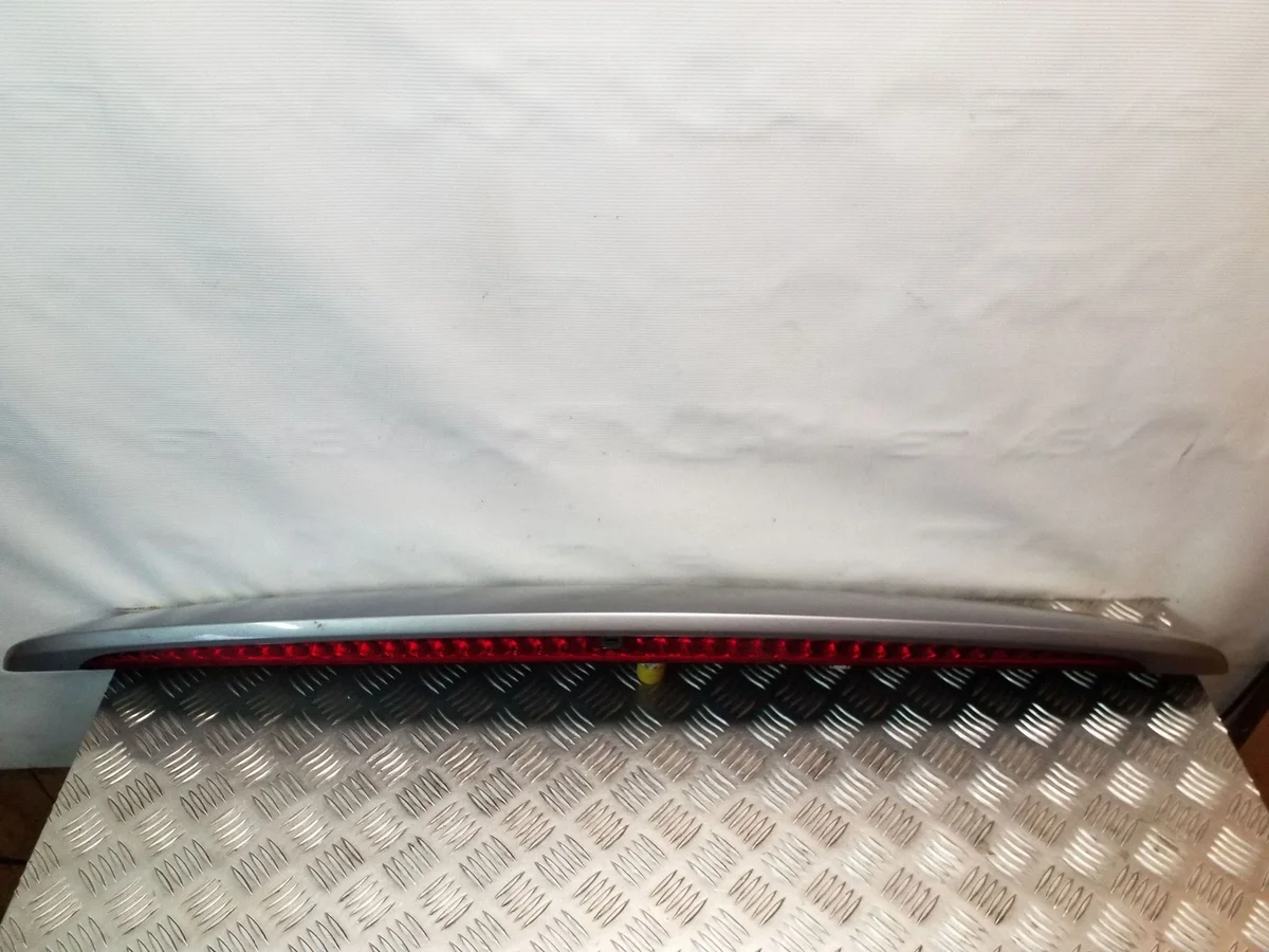 Takaspoileri Mercedes-Benz E W212 A2127900088
