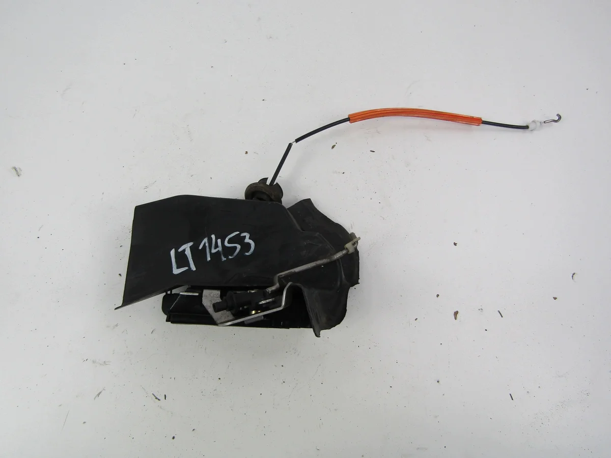 Dörrlås bak vänster Audi A4 B6 8E0839349