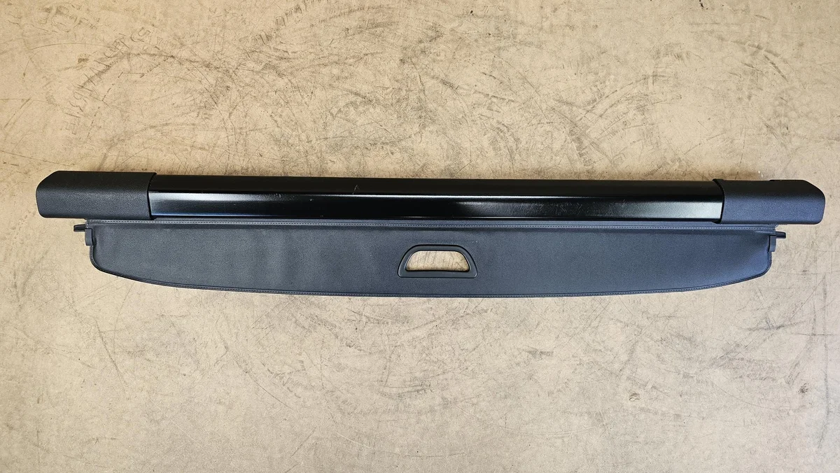 Tavaratilan rullaverho Mercedes B-sarja W245 A1698100109