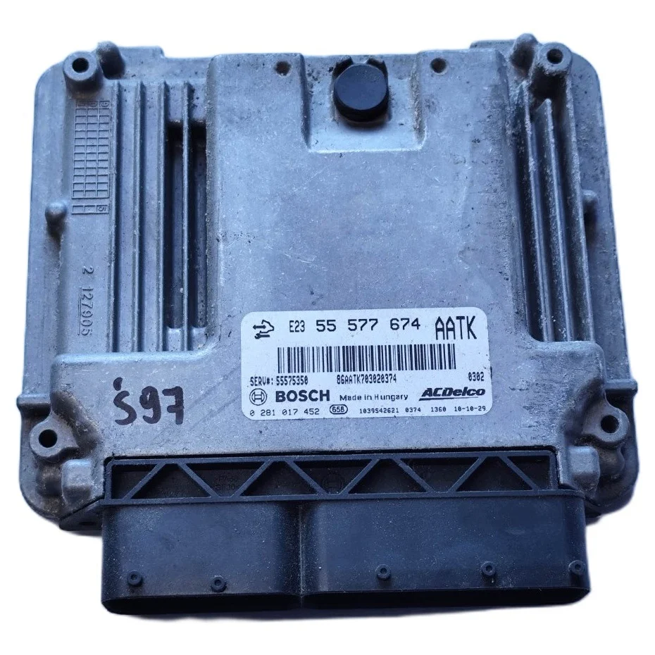 Opel Astra Insignia Calculateur Moteur 55577674