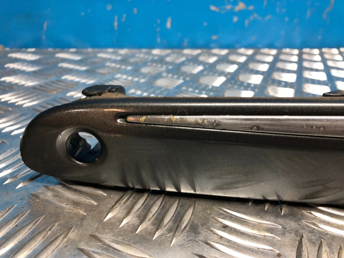 Moldura Parachoques Mercedes W211 Izquierda Delantera A2118850912
