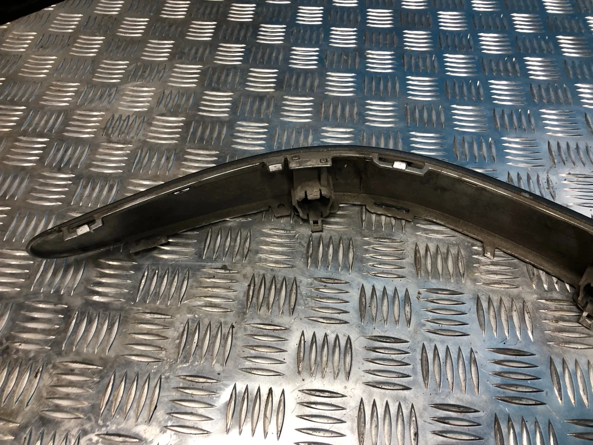 Moldura Parachoques Mercedes W211 Izquierda Delantera A2118850912 image 9