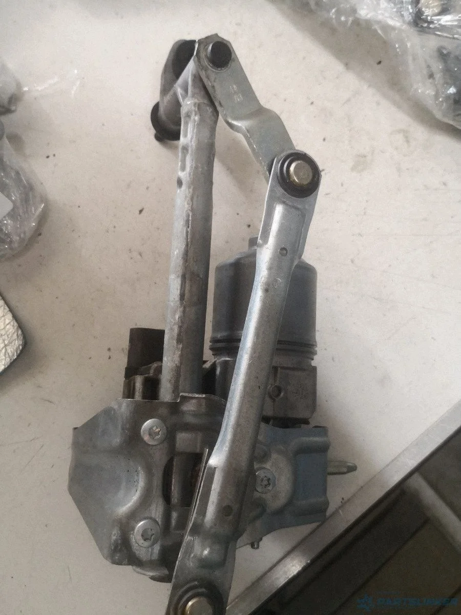 Karosserieteil vorne links VW Touran I 3397020861
