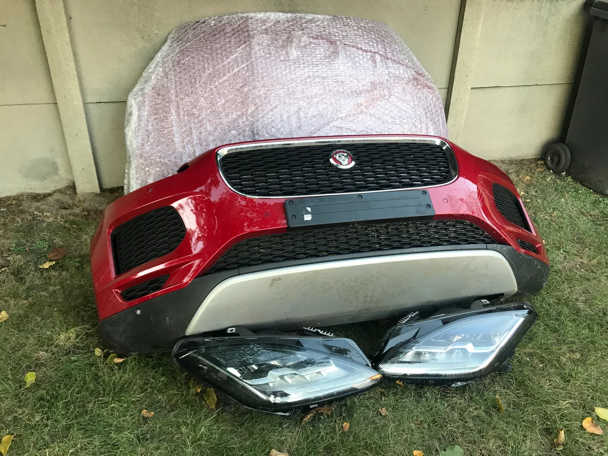 Jaguar E-Pace tuulilasinpyyhkijän varret image 4
