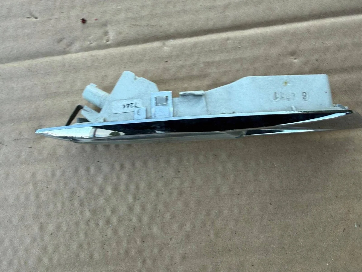 Knipperlicht spatbord links BMW 5 F07 7199633