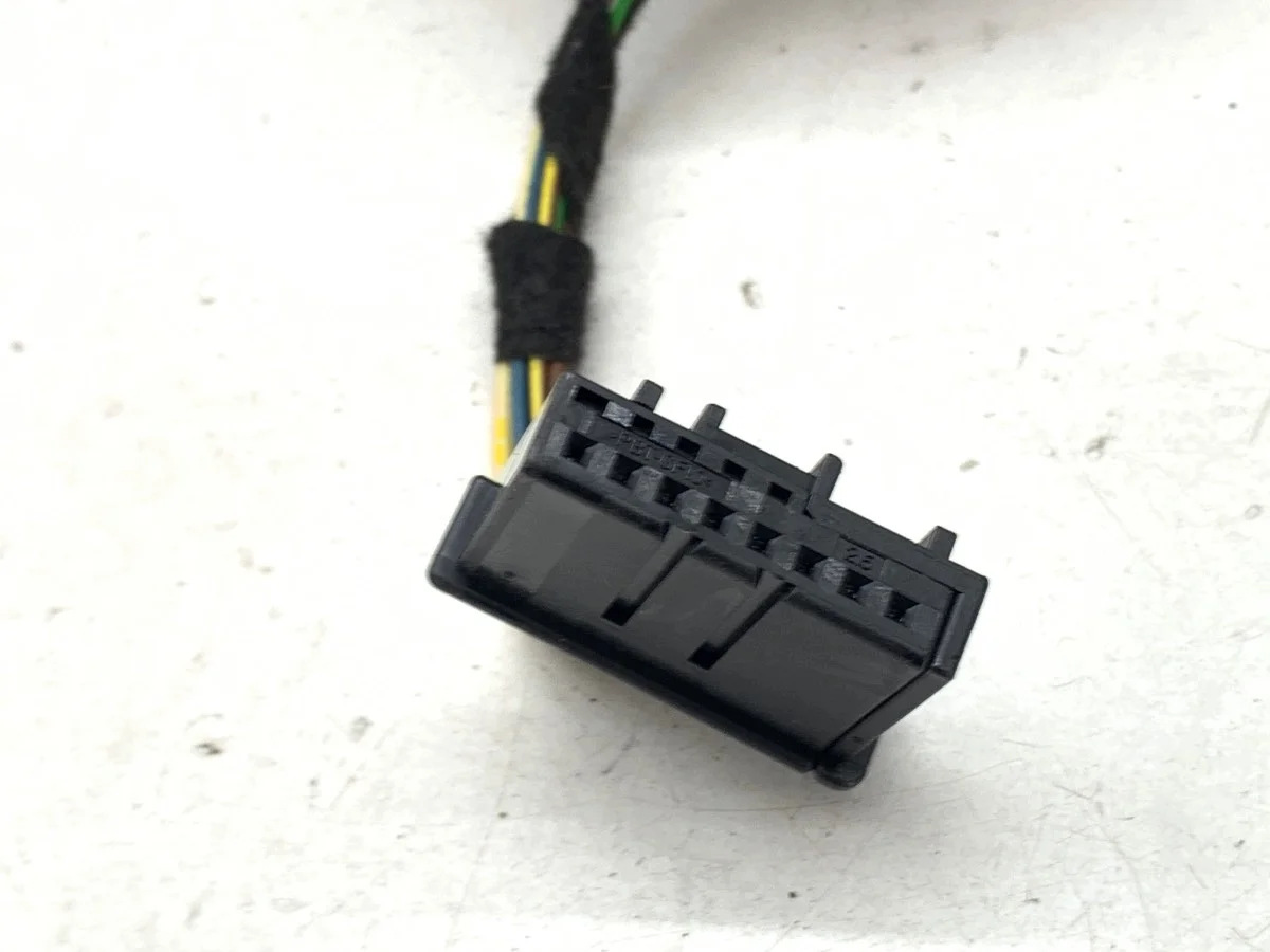 Ovijohtosarja VW Golf VII 5G4971161GE vasen etu