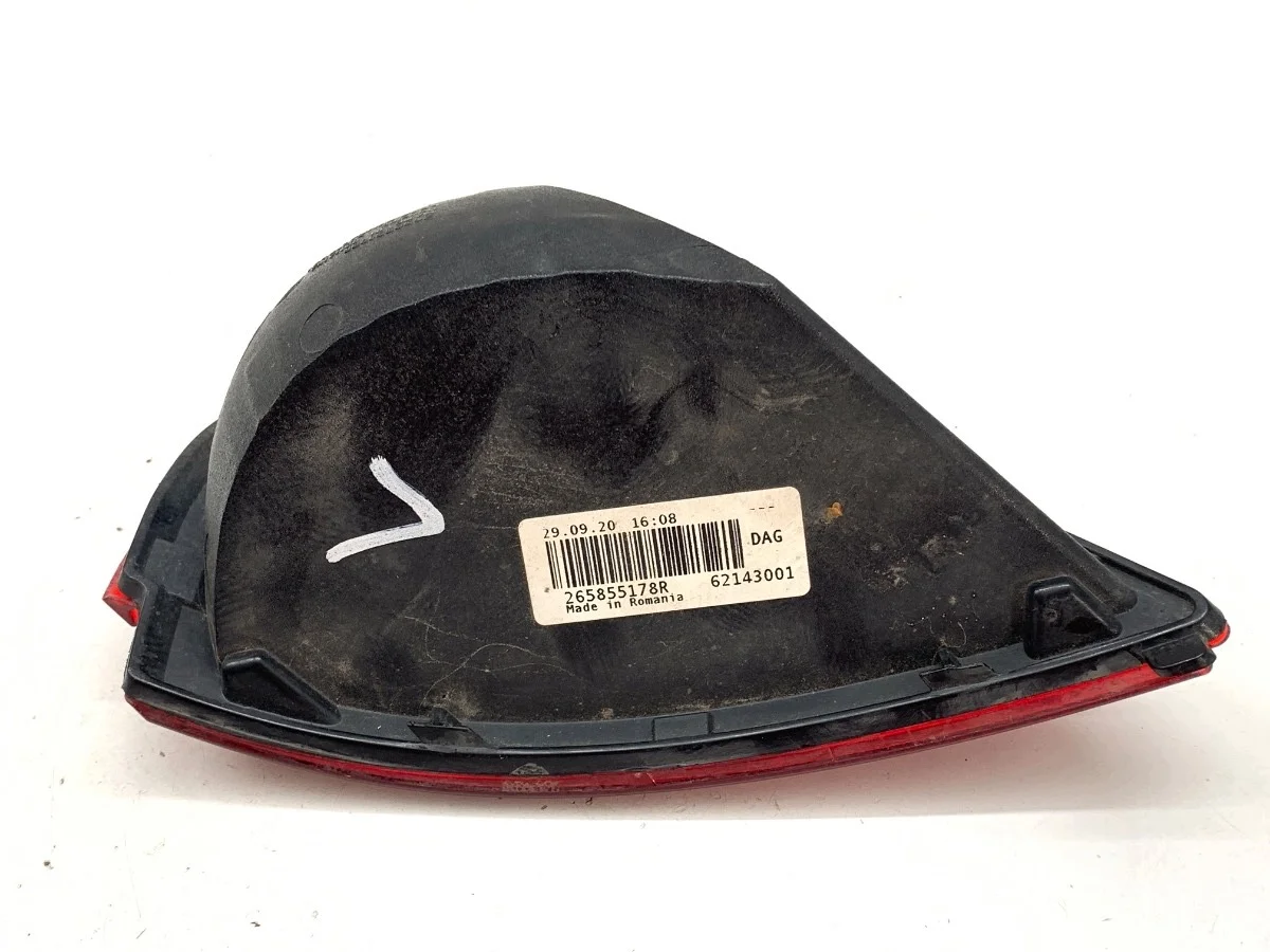 Takapuskurin vasen valo Dacia Duster 265855178R