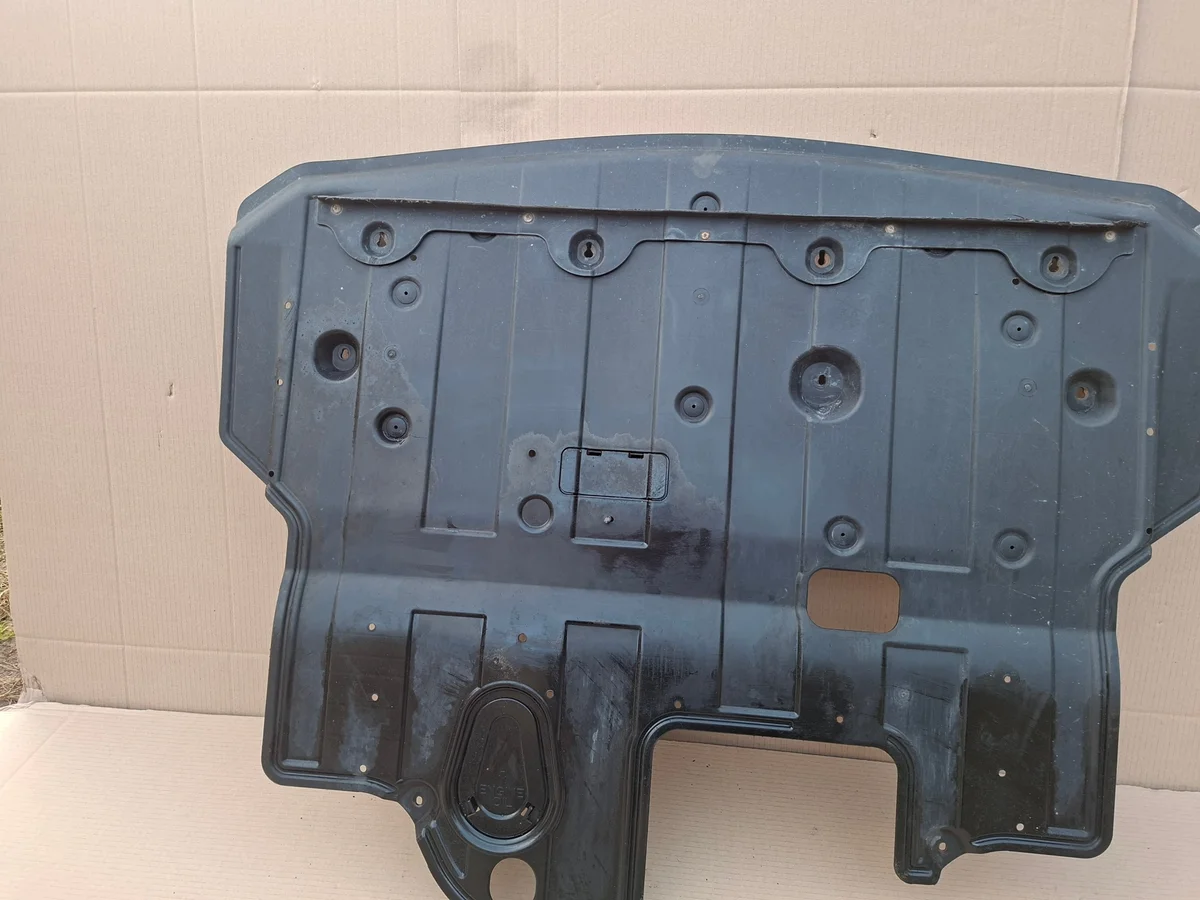 Suojus moottorin alle Hyundai i40 29110-3Z100 image 4