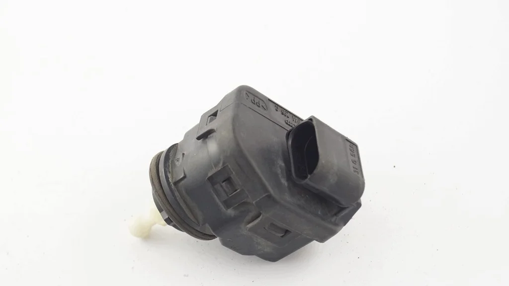 Scheinwerfer-Stellmotor Audi A3 8L 3B0941295C