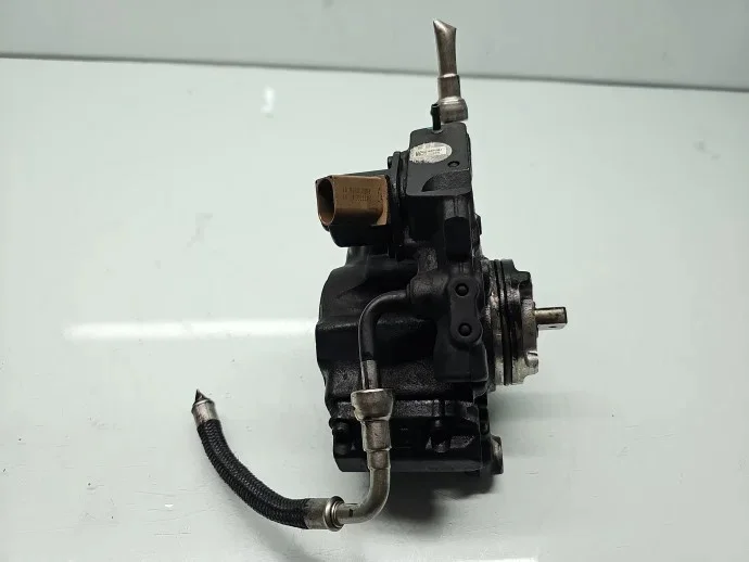 Polttoainepumppu Opel Antara Captiva 2.2 CDTi 25187376 image 3